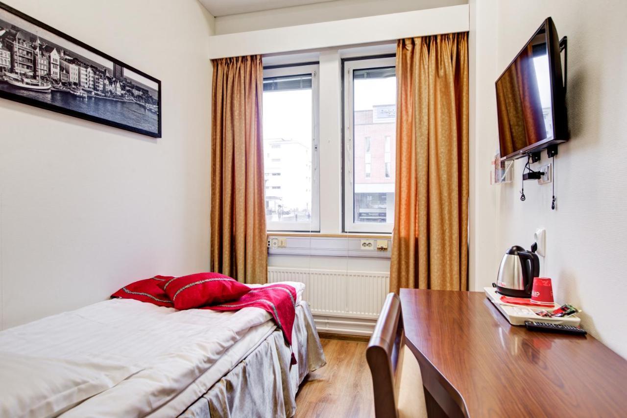 Hotel Citi Inn Tampere Buitenkant foto